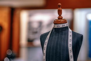 探寻书法艺术与时尚结合的衣品—那些拥有书法标志的衣服品牌