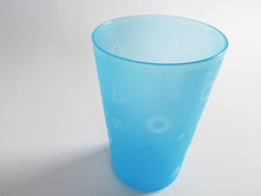 品牌塑料水杯在学生群体中的受欢迎程度及原因分析